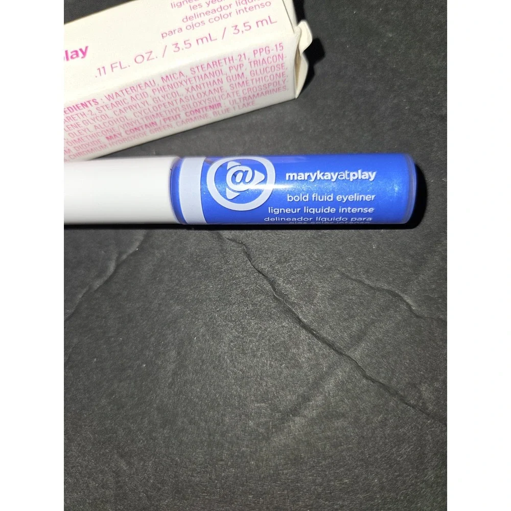 Mary Kay‎ At Play Bold Fluid Eyeliner Blu My Mind New